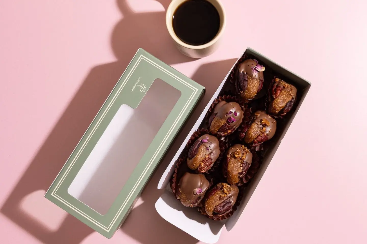 Pecan Diet Cake With Belgian Chocolate - 250 Grams