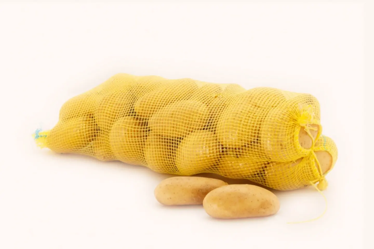 بطاطس خيشة كبير - بطاطس حائل خيشة وسط