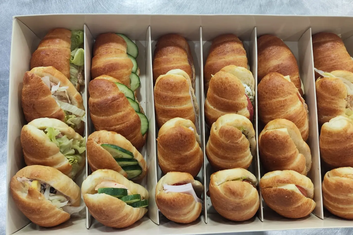 علبة كرواسون فاخر - صغير