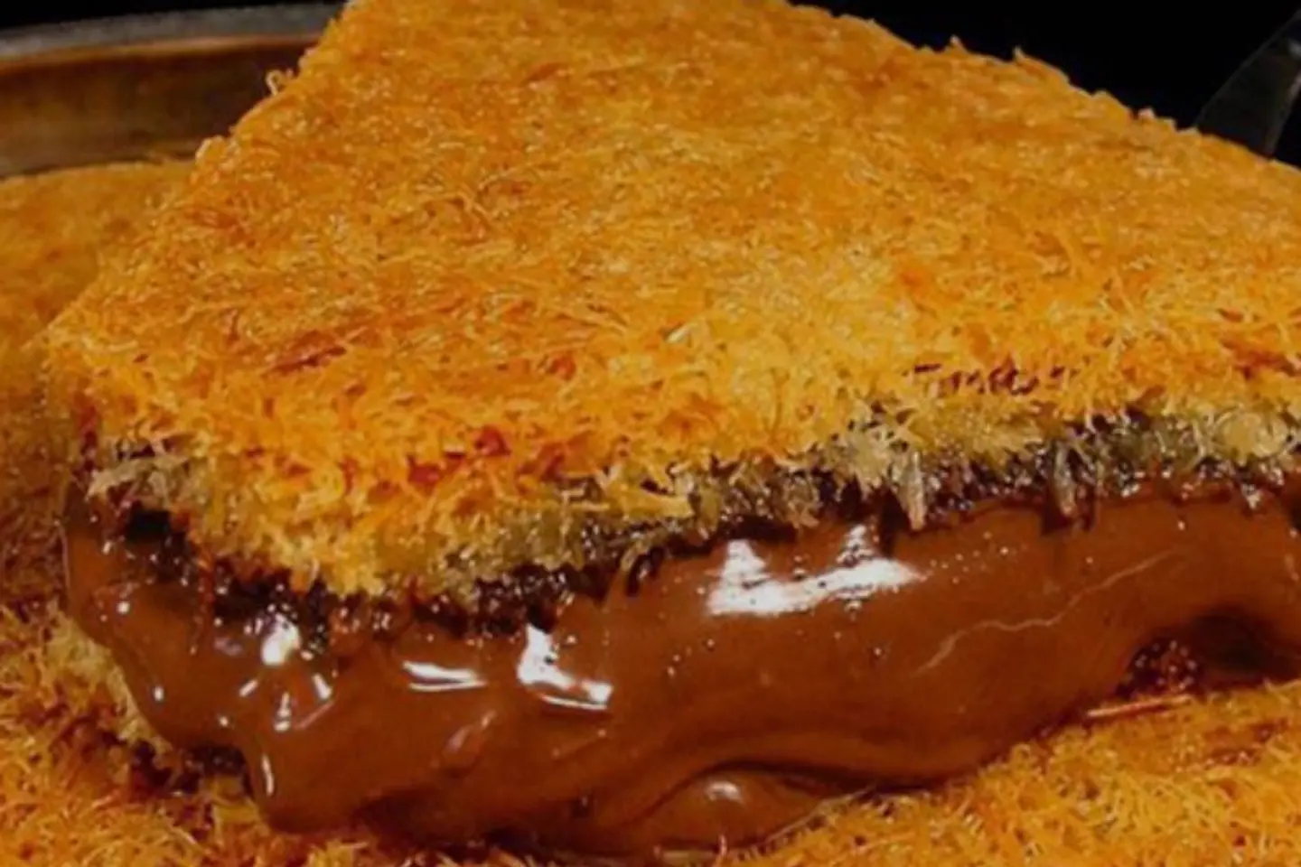 Nutella Filled Kunafa - Nutella Kunafa Medium