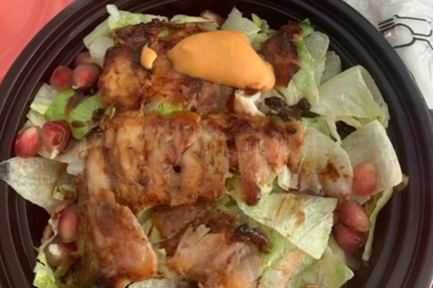 سلطة شاورما - وسط