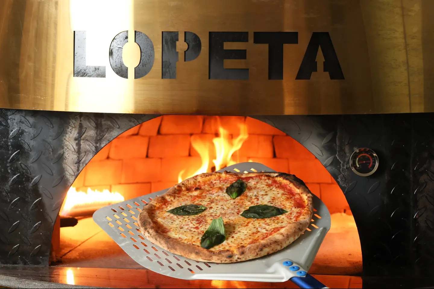 بيتزا مارغريتا - الكبير