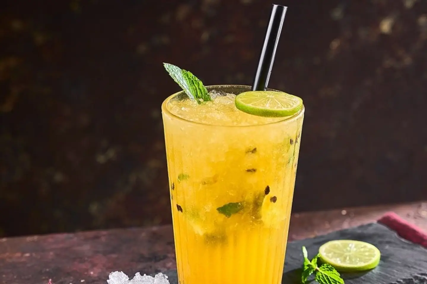 Passion Fruit Mojito - Passion Fruit Mojito