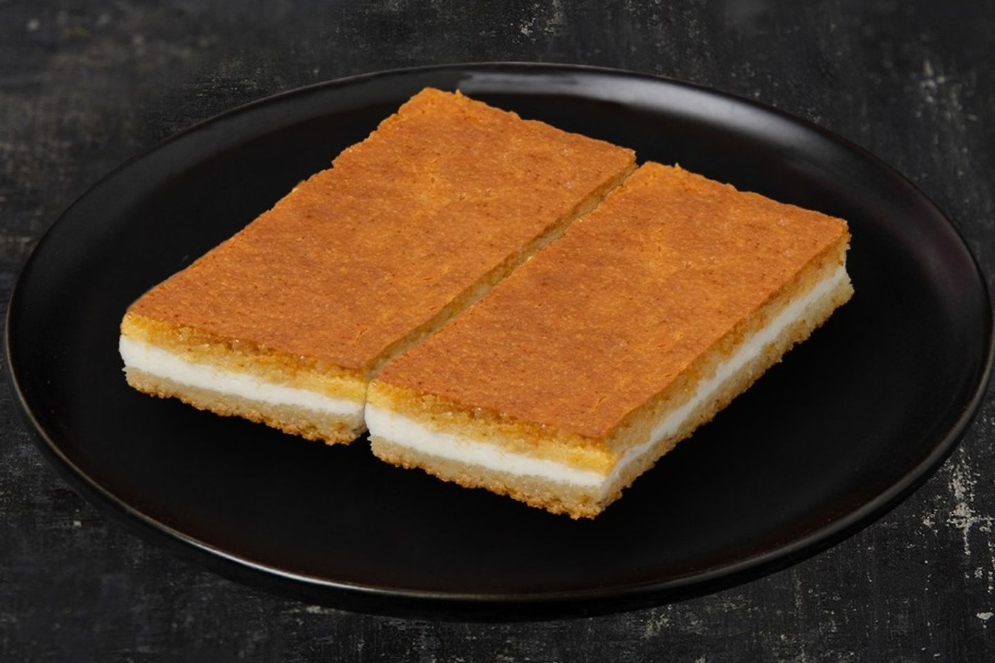 بسبوسة بالقشطة - كيلو