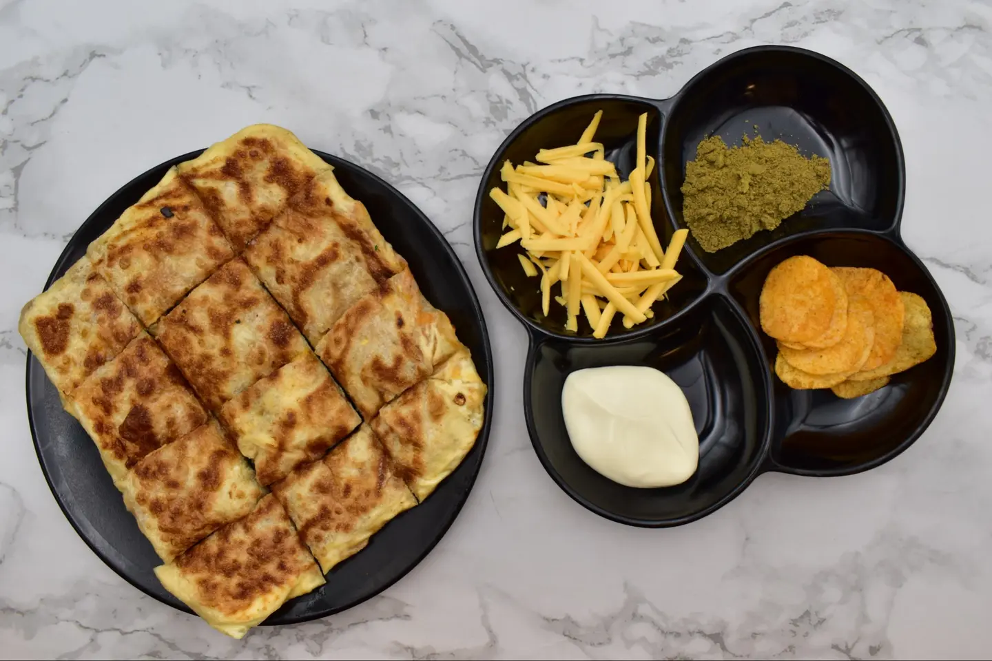 مطبق جبن سايل و شبس عمان - عادي