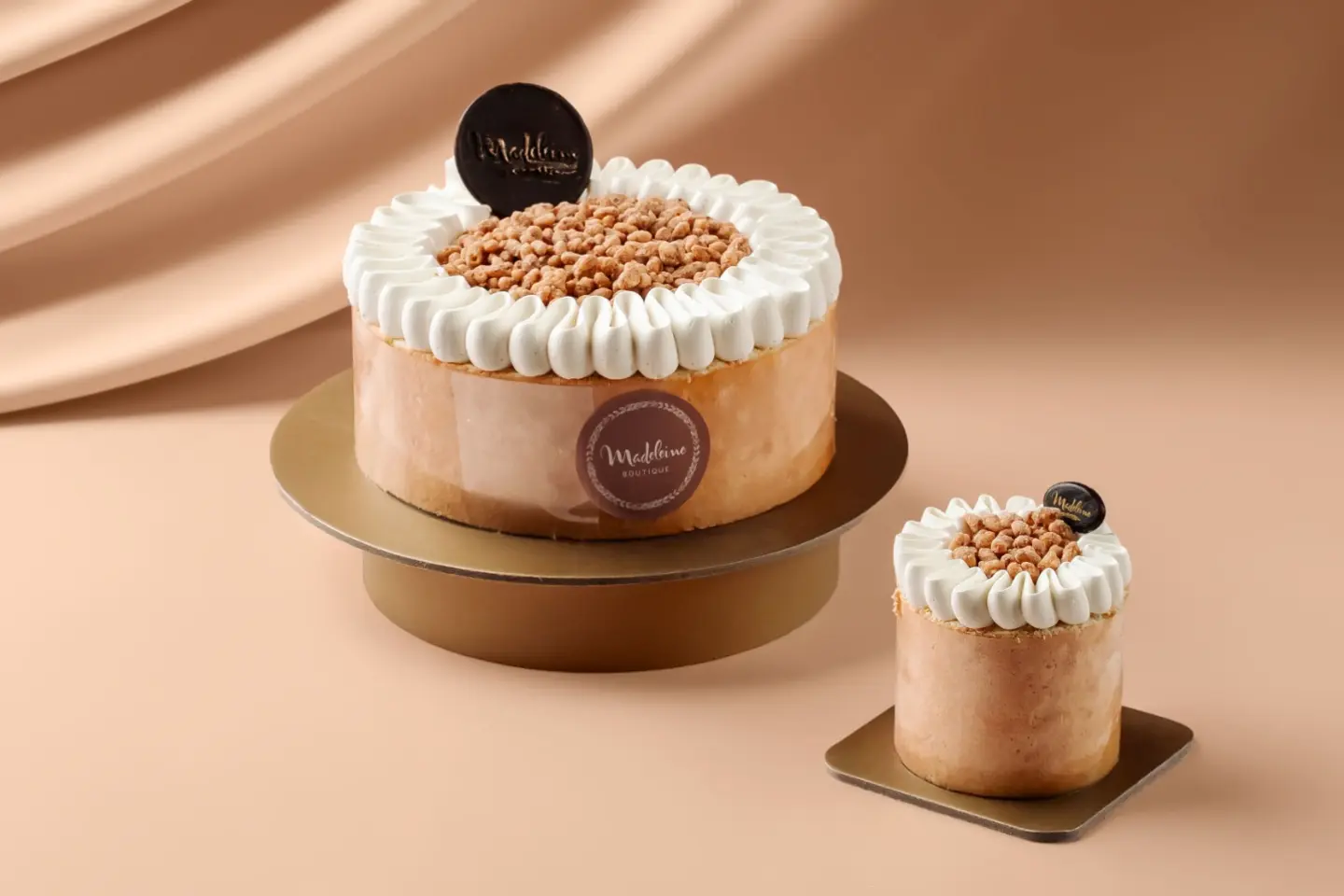 كريم بروليه كيك - كعكة بروليه كبيرة الحجم