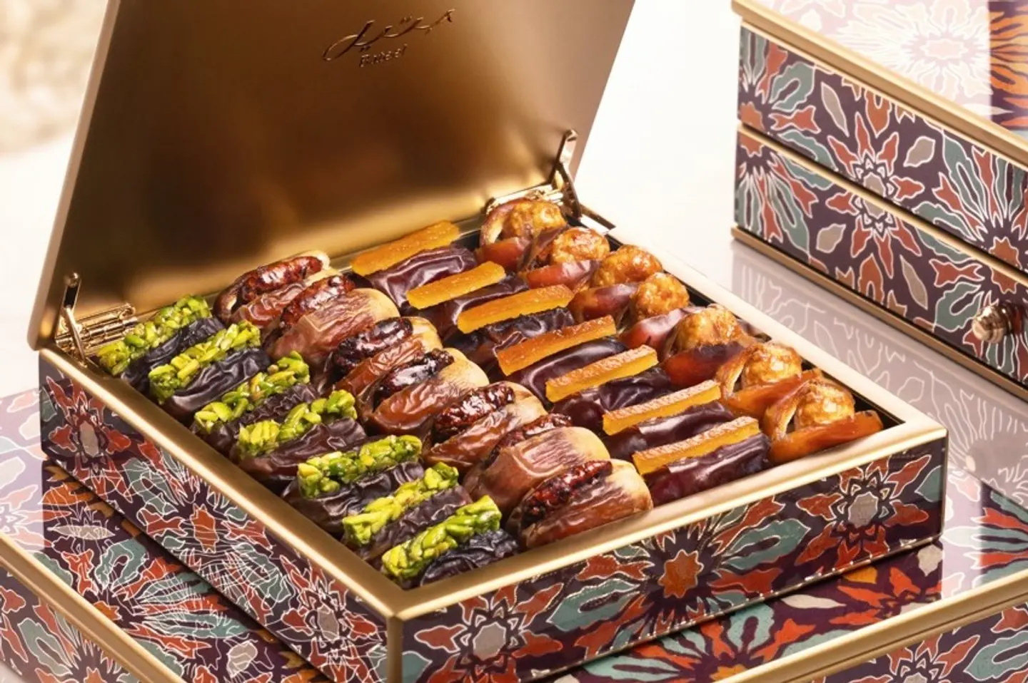 Floryn Ramadan With Filled Dates Gift Set - Sq Small 1 Lyr 530g