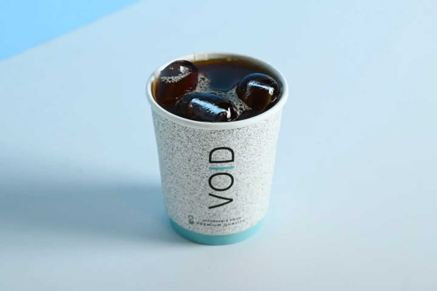 قهوة اليوم بارد - صغير