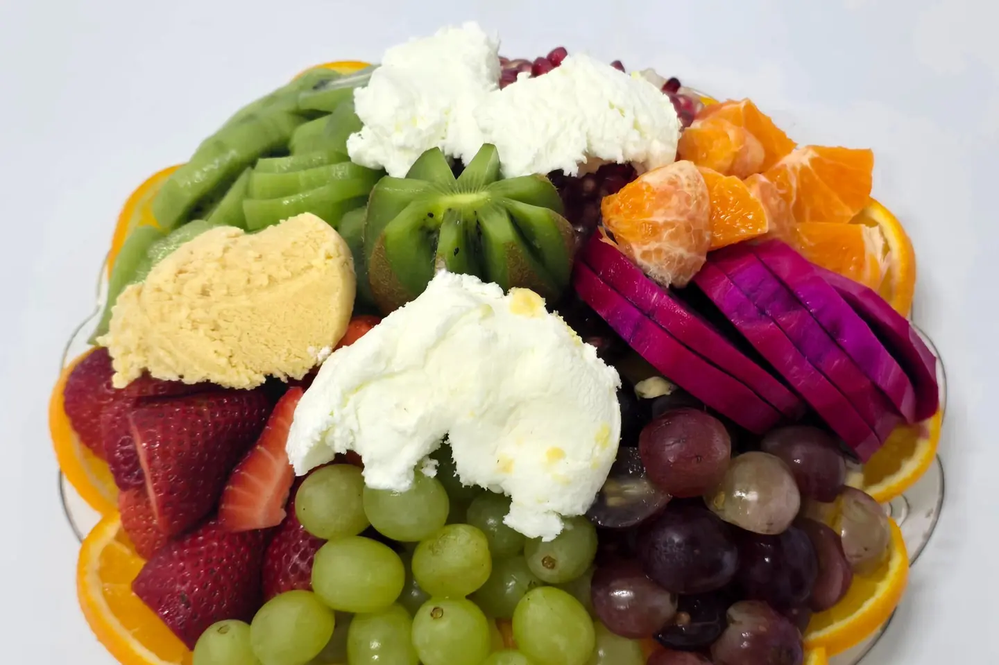 سلطة فواكة - علبة صغيرة