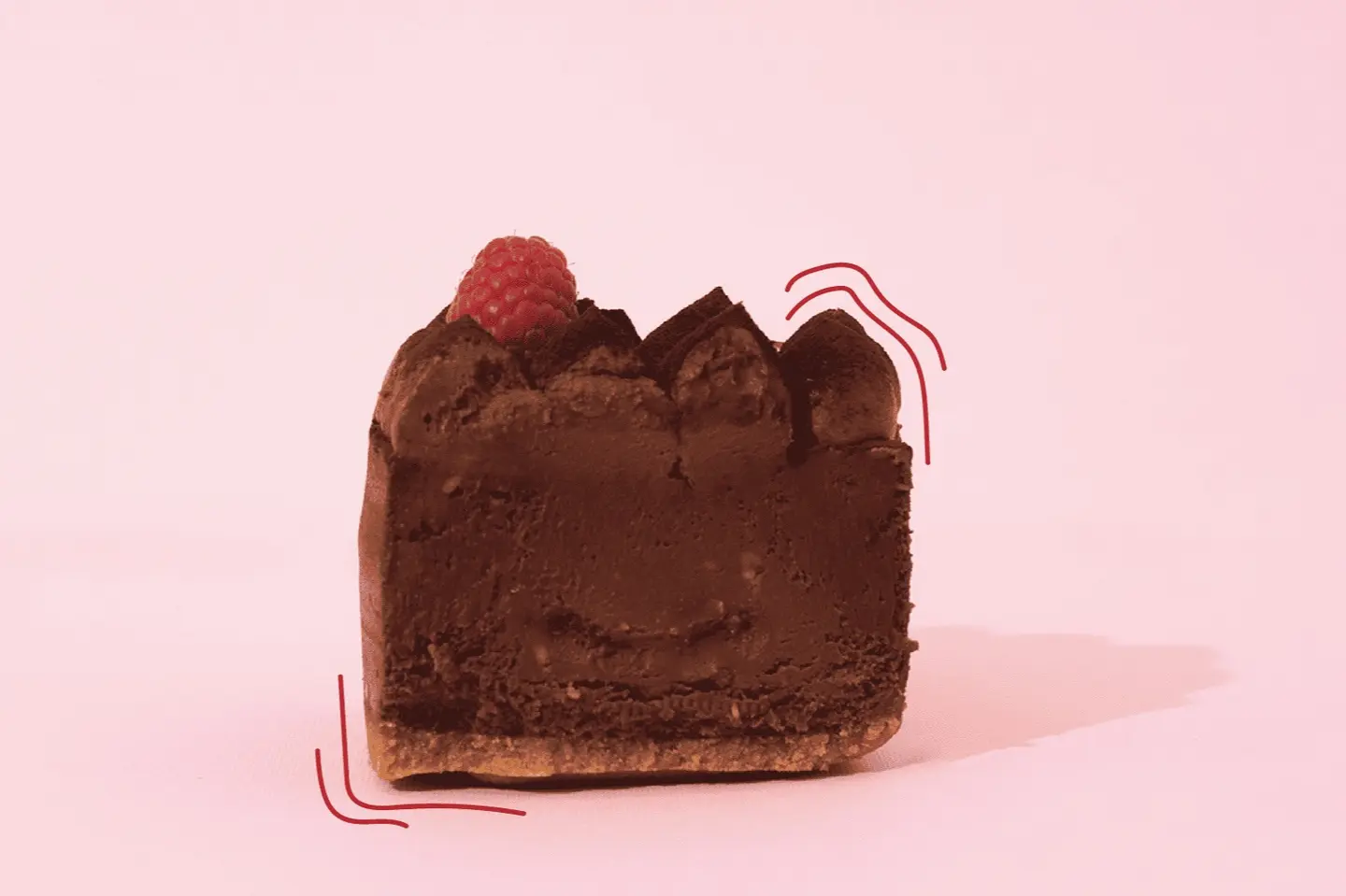 تشيز كيك الشوكولاتة والتوت الأحمر - تشيز كيك الشوكولاتة والتوت الأحمر-شريحة