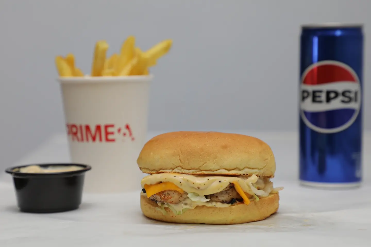 برجر دجاج مشوي - ساندوتش