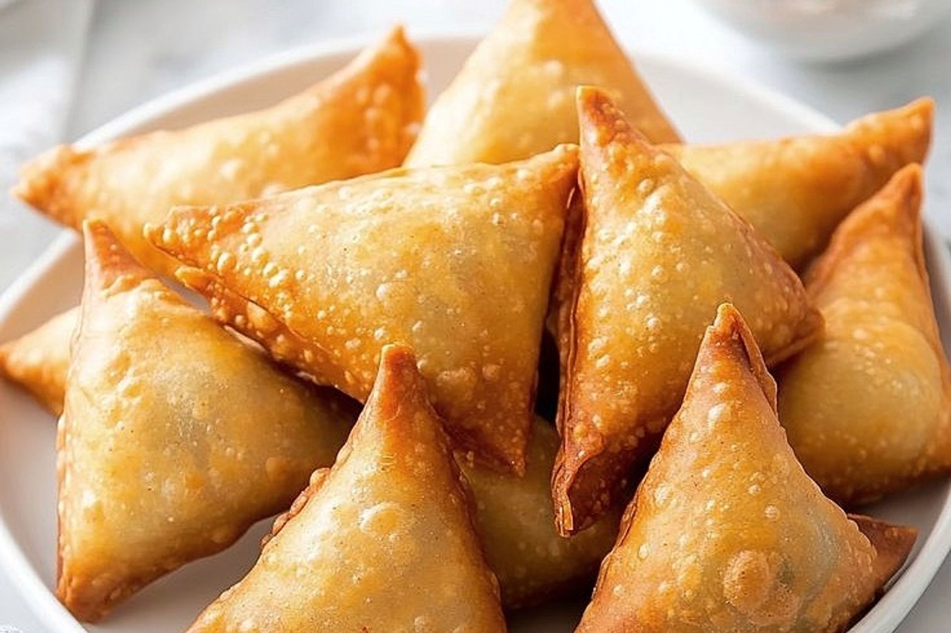 سمبوسه جبنه شيدر - ربع كيلو