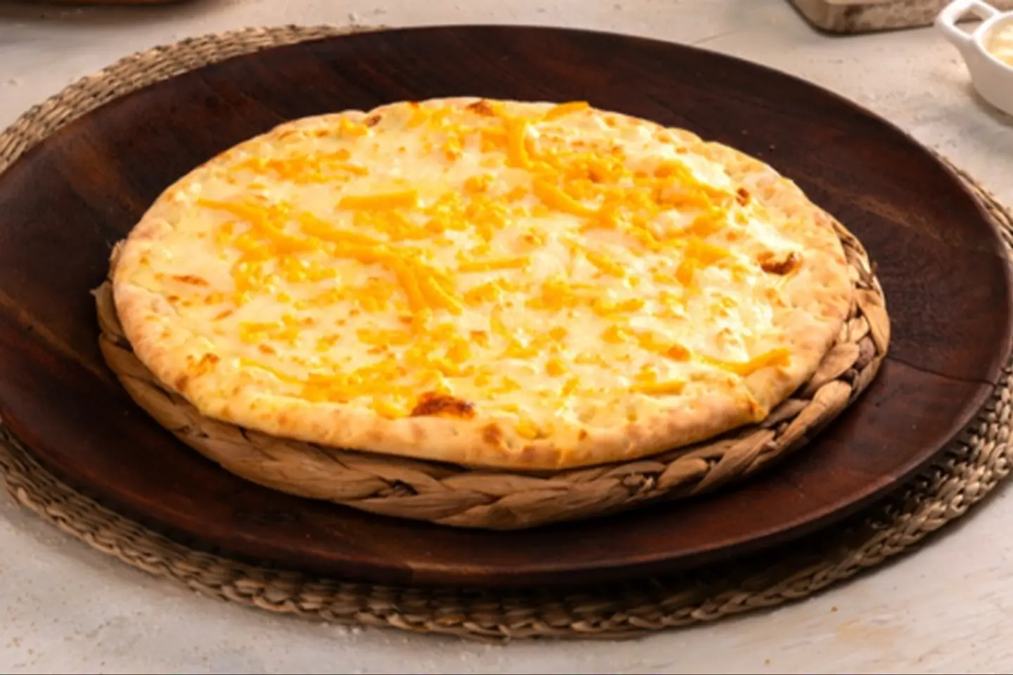 بيتزا اربعة انواع جبن - وسط