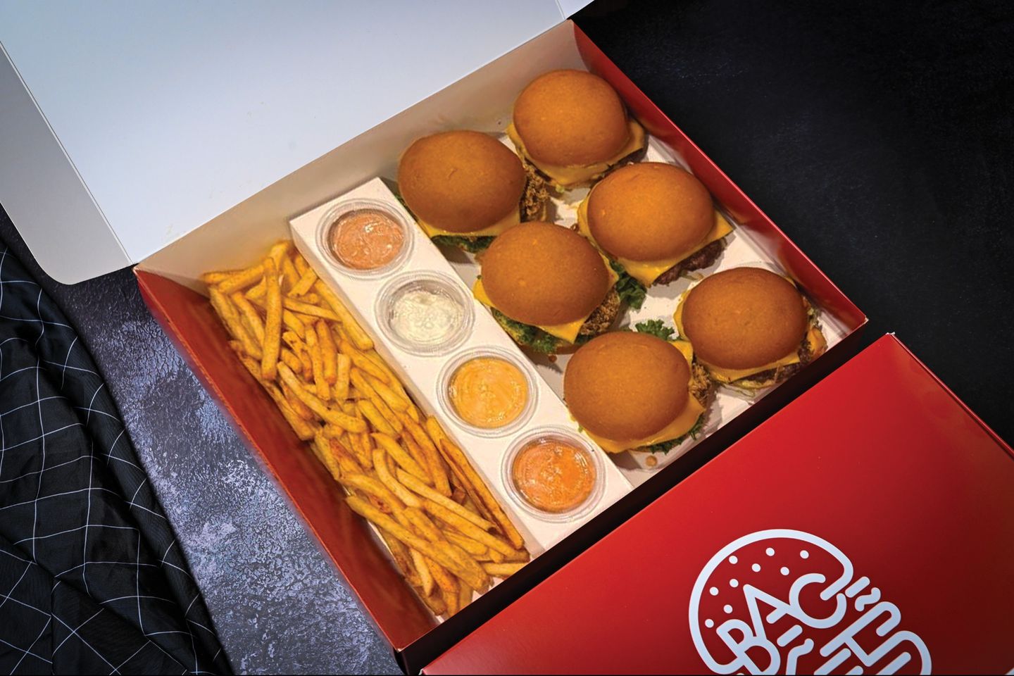Slider Burgers Box - 6 Sliders   Chicken