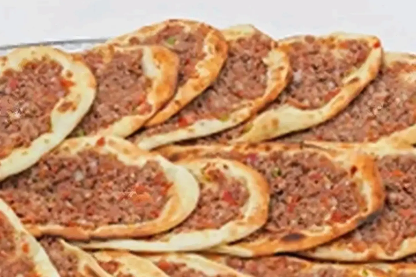 Tomato Sfiha - 10 Pieces