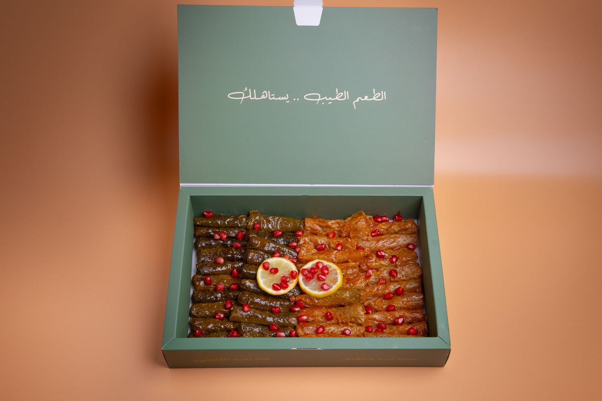 مكس ورق عنب وملفوف - وسط