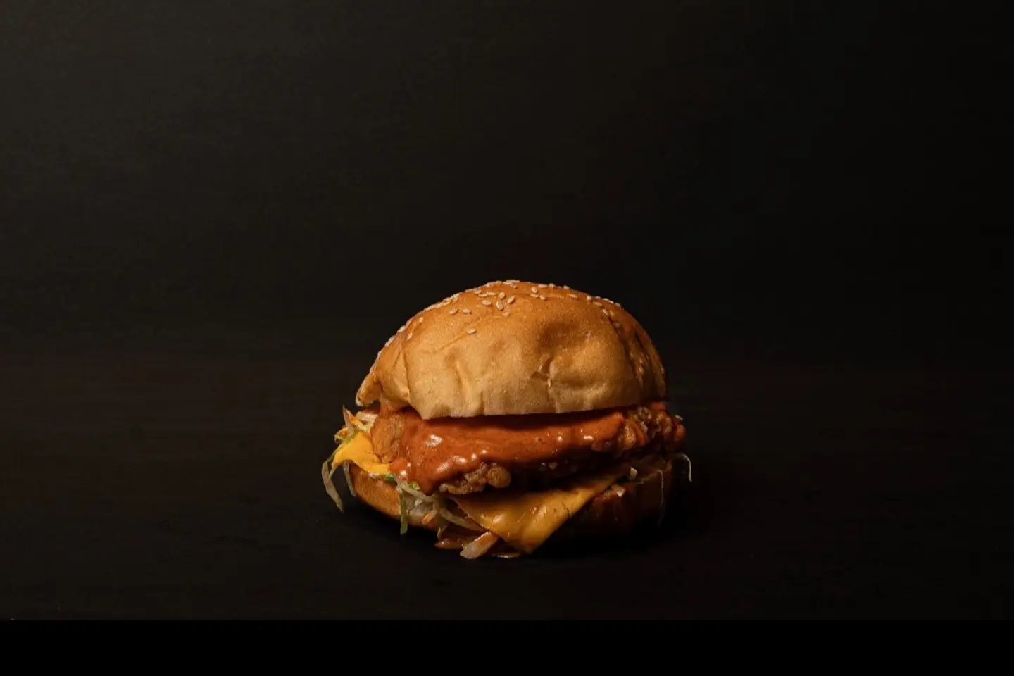 برجر كرنشي سريراتشا - عادي