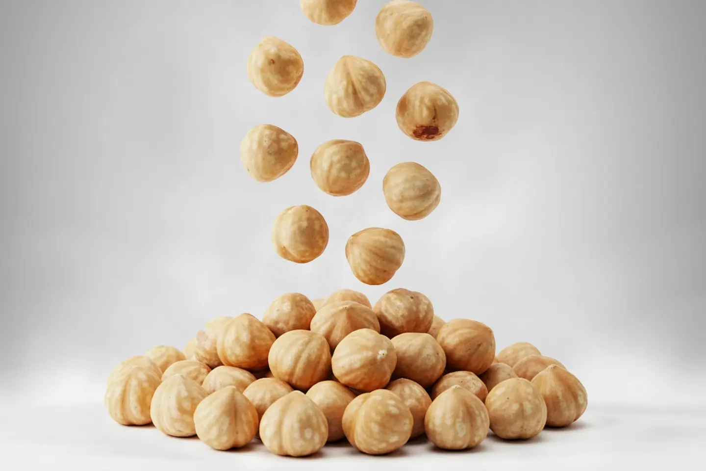 بندق - بدون قشر - ٥٠٠ جرام