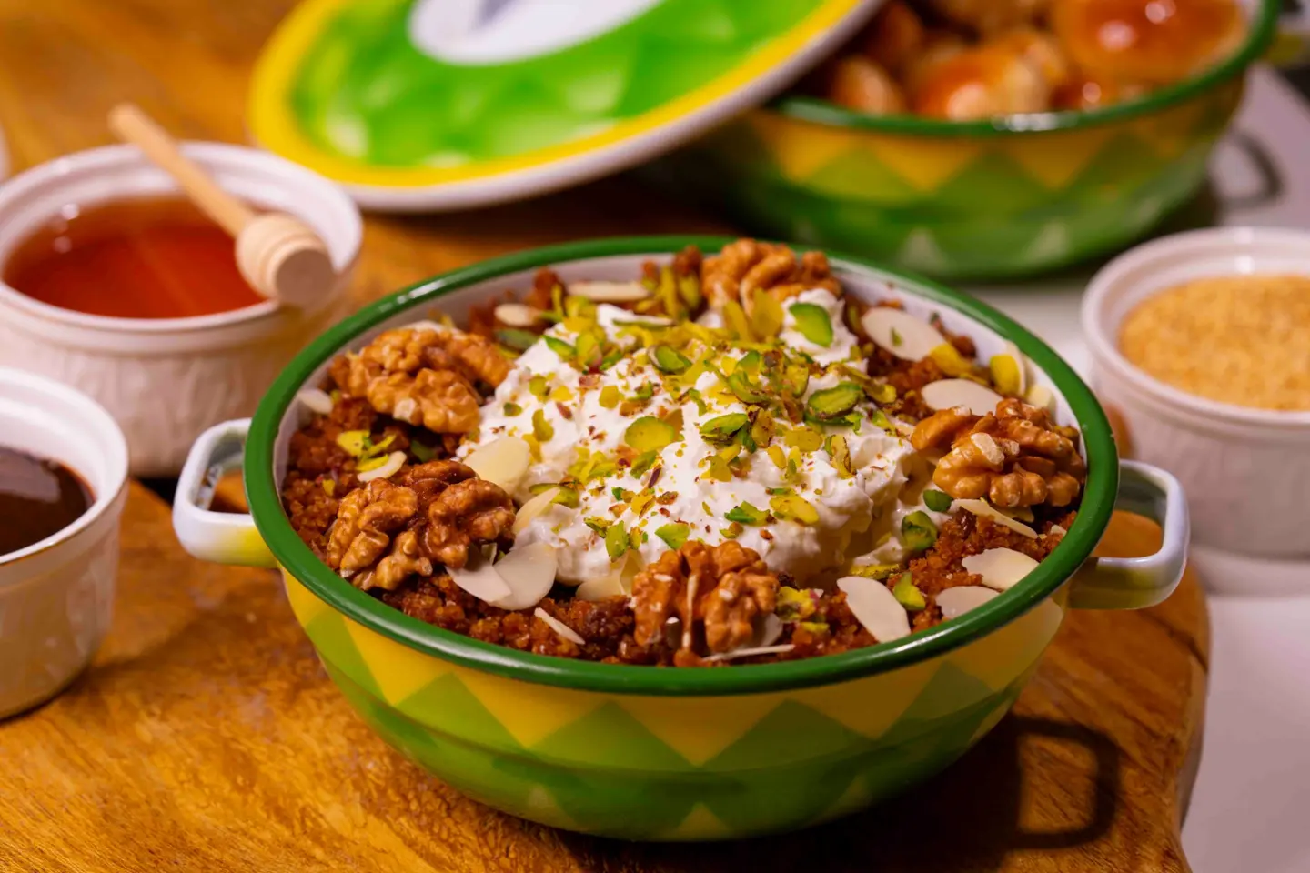 Royal Hininy - Medium