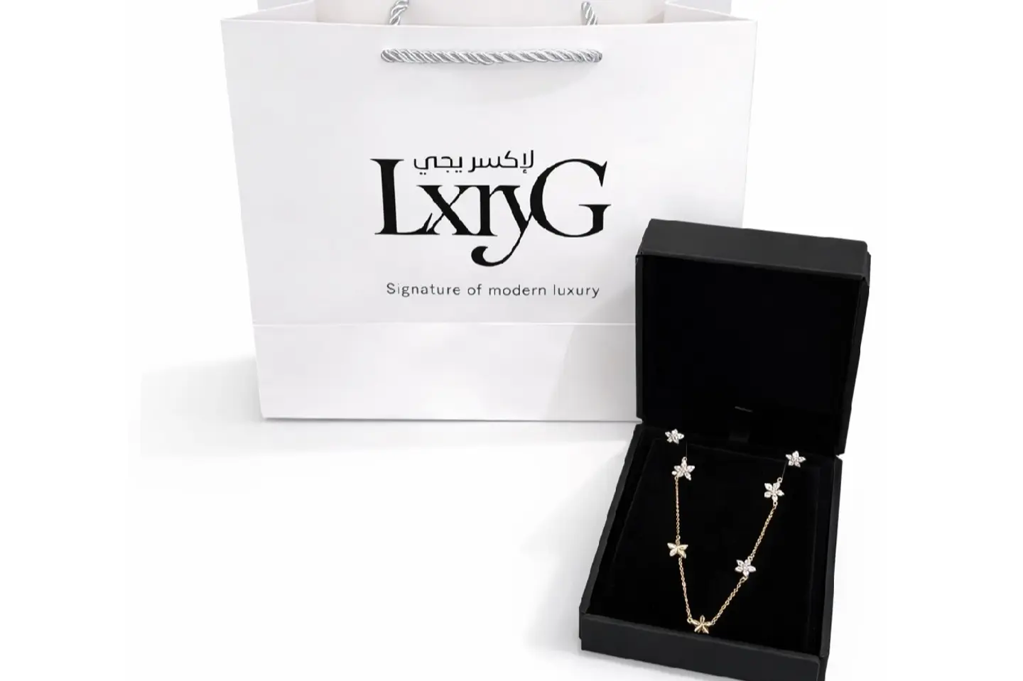 Lxryg Luxury Sparkle Set 066 - With White Roses