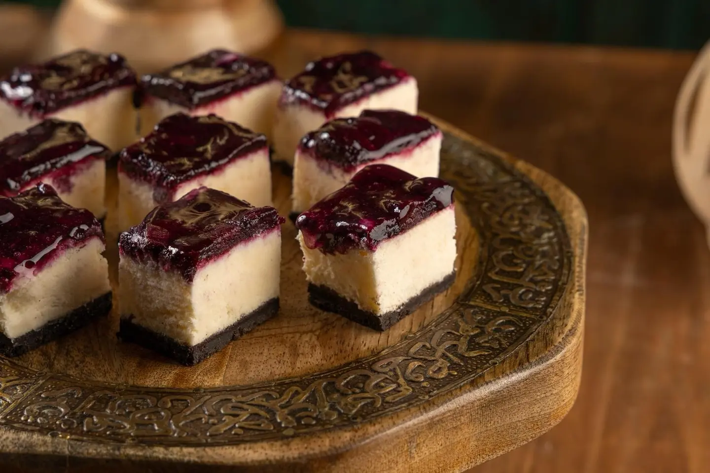 Blueberry & Oreo Cheese Cake - 20 Pcs Of Cake