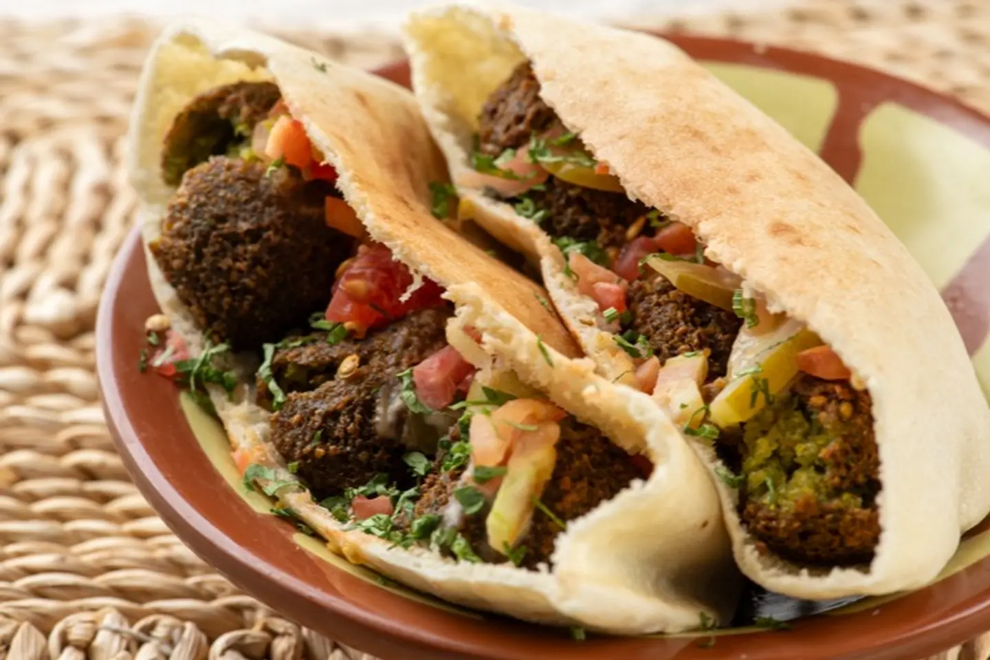 ساندوتش فلافل - ساندوتش كامل