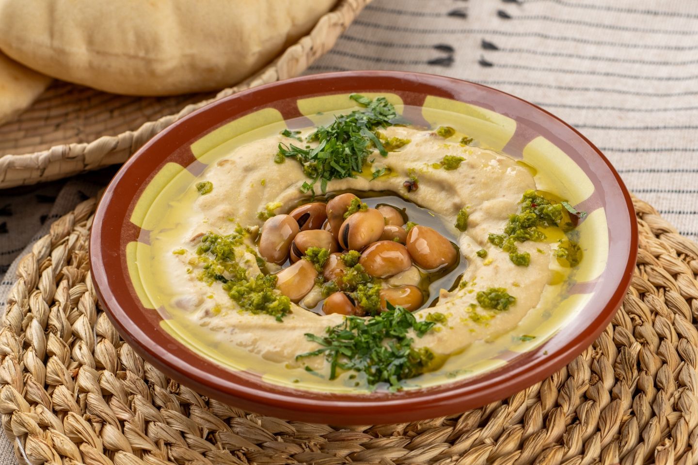 قدسية - عادي