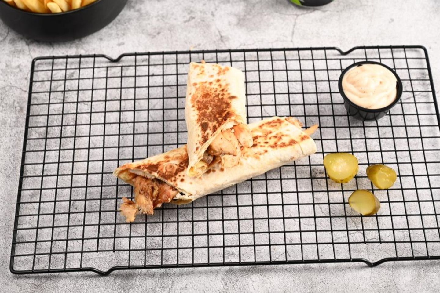 ساندوتش شاورما بالجبن  - صغير