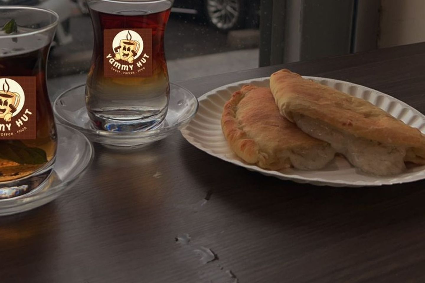 Yammy's Muhammra Pie - Small Pie