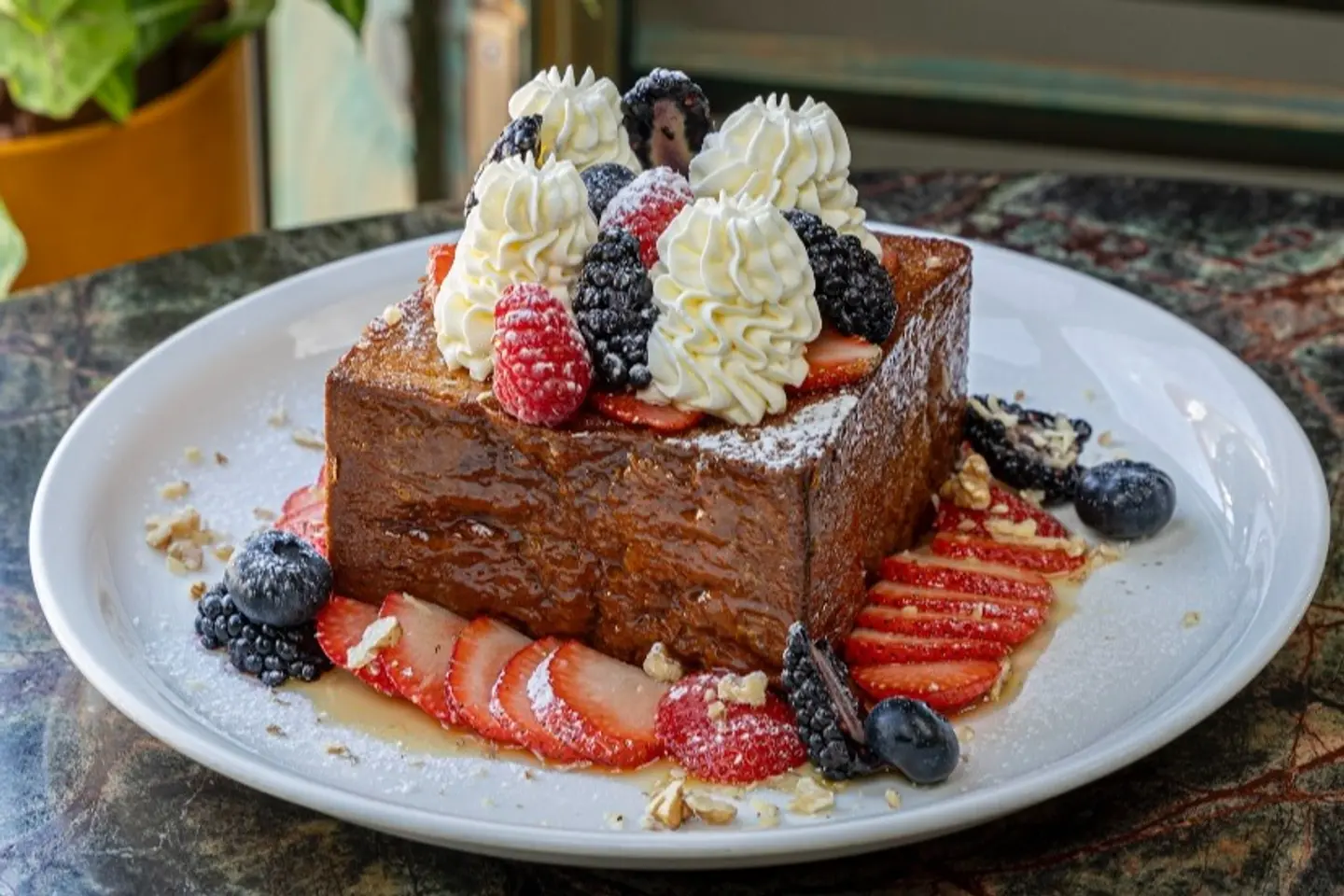 Urth King French Toast With Mix Berries  - Regular