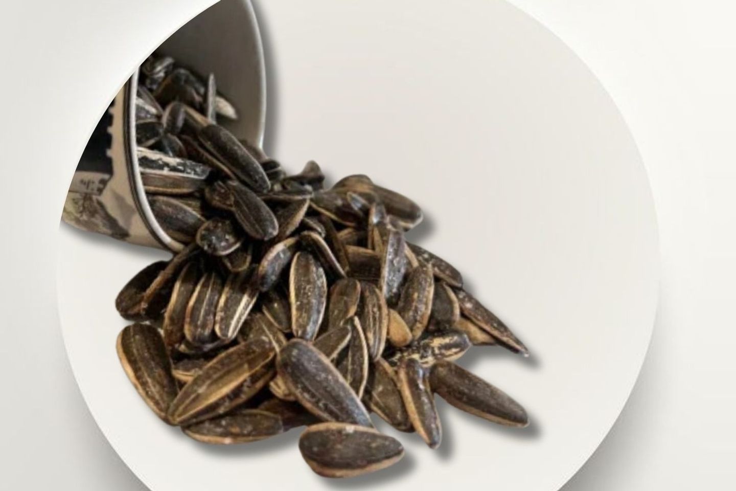 Salty Sunflower Seeds - 1kg