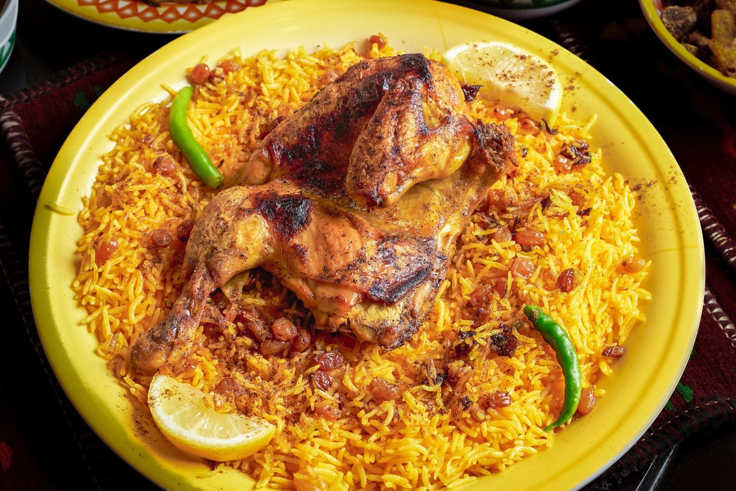 كبسة دجاج حايلية - ربع دجاجة