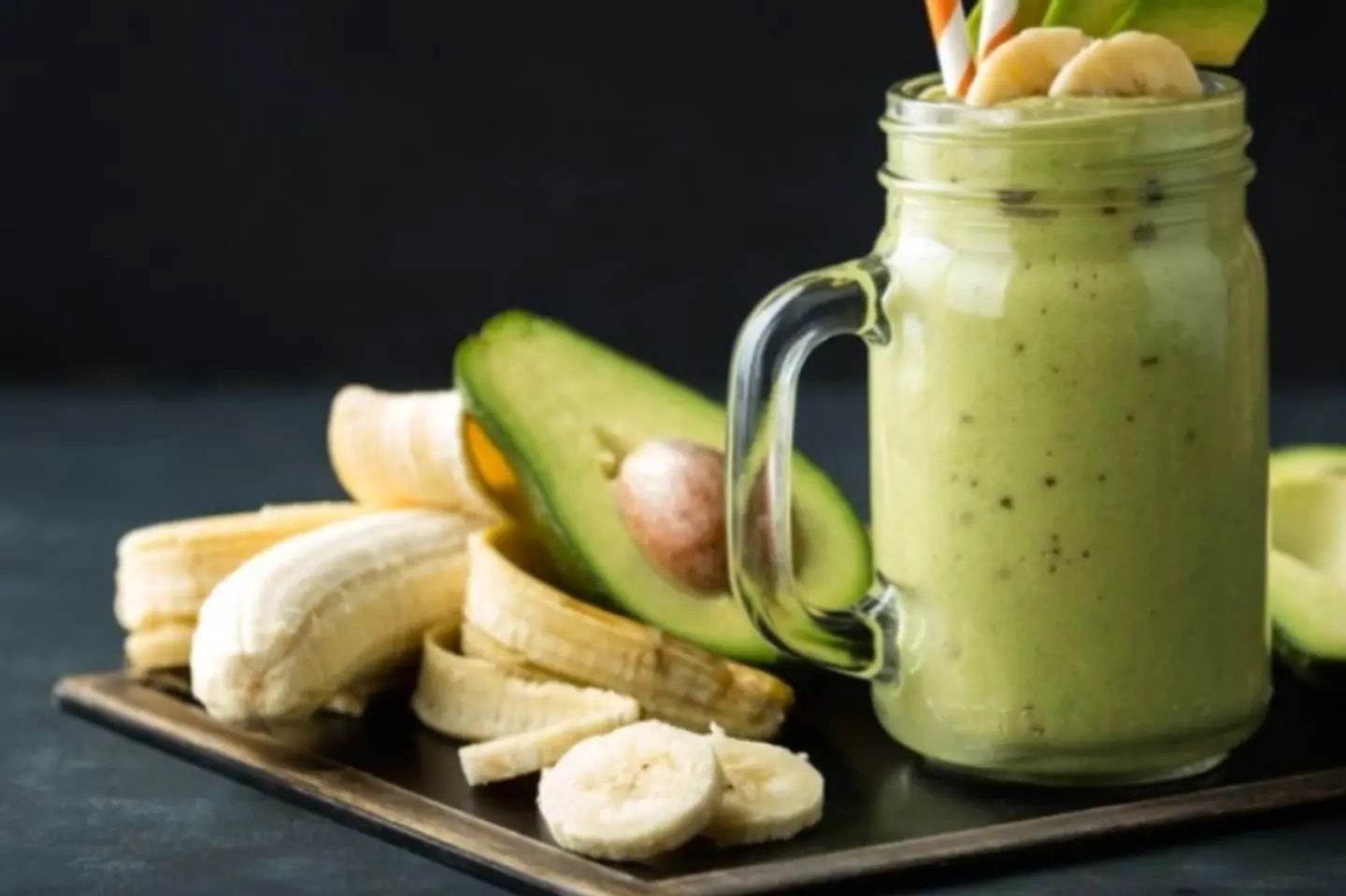 افوكادو ملكي - صغير