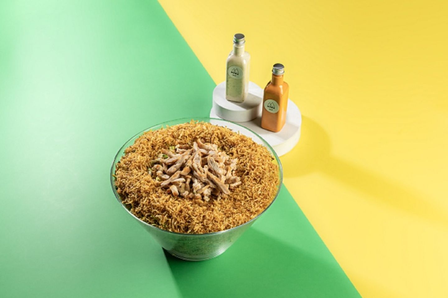 سلطة كينوا الخاصة - وسط