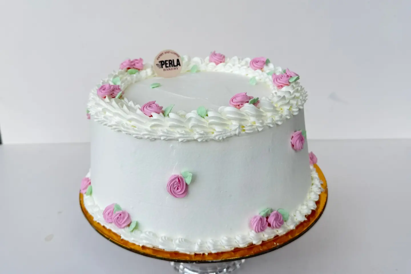 كيك بيرلا بحشوة الكراميل - كيك بيرلا بحشوة الكراميل صغير