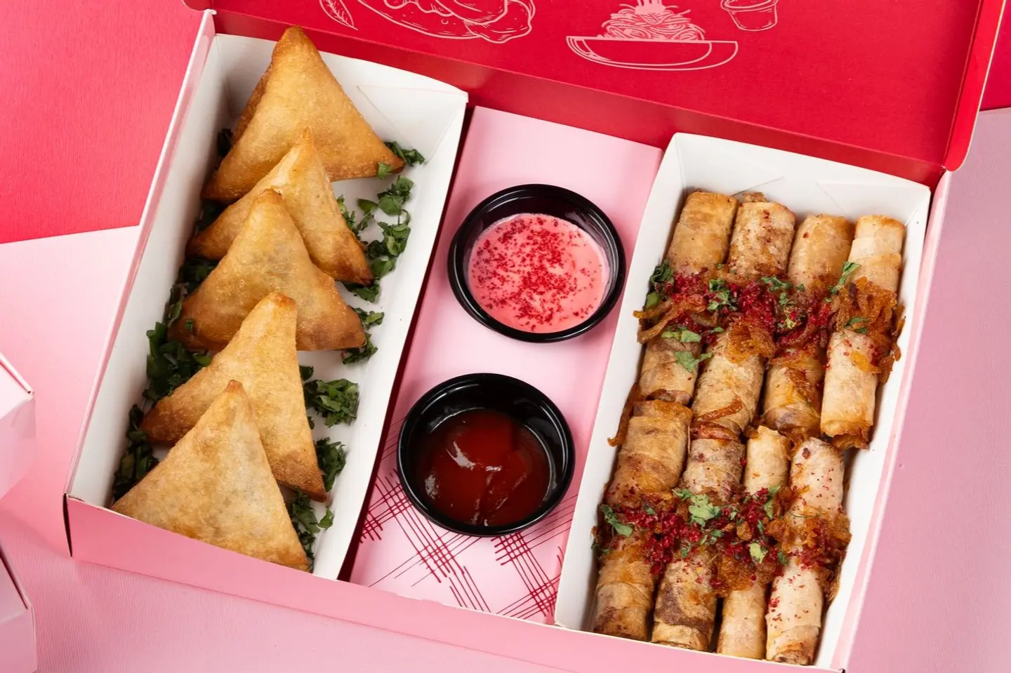 Chicken Musakhan And Samosa Box - 40 Pcs