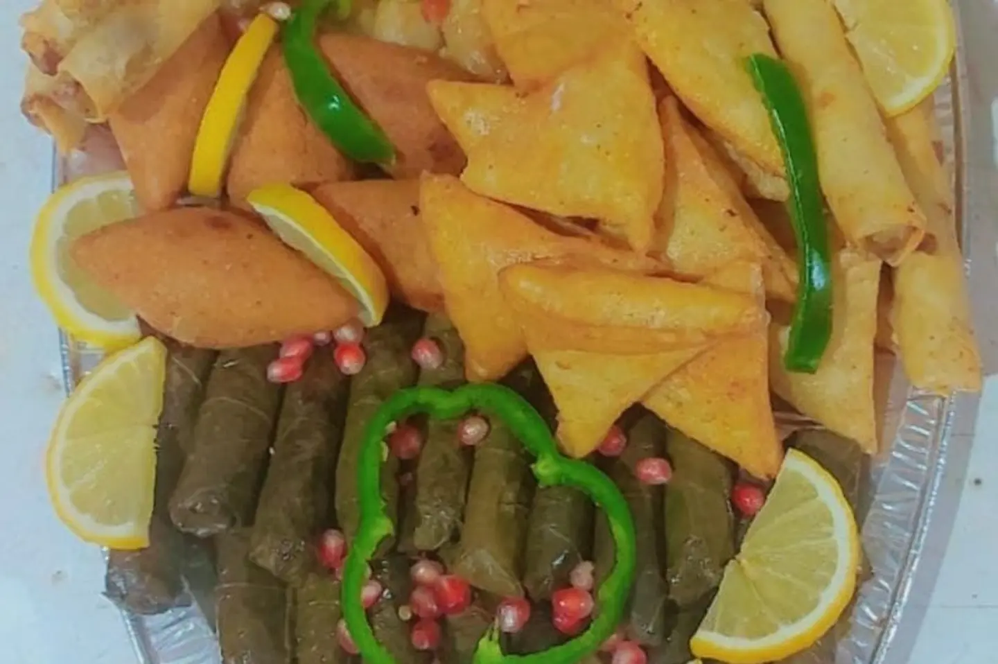 صحن مقبلات - وسط
