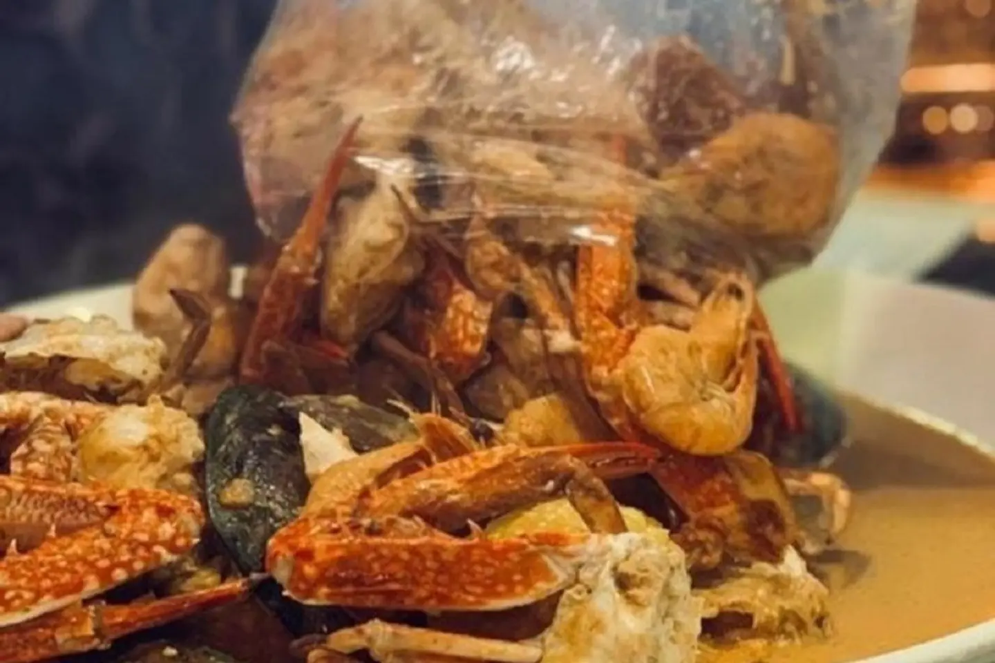 سطل سي فود حار  - وسط