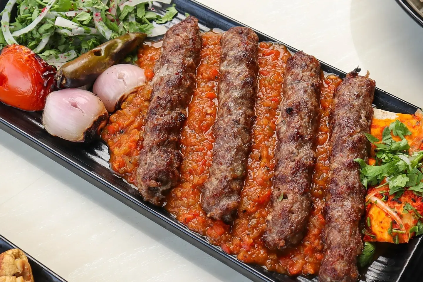 كباب دقة  - وسط