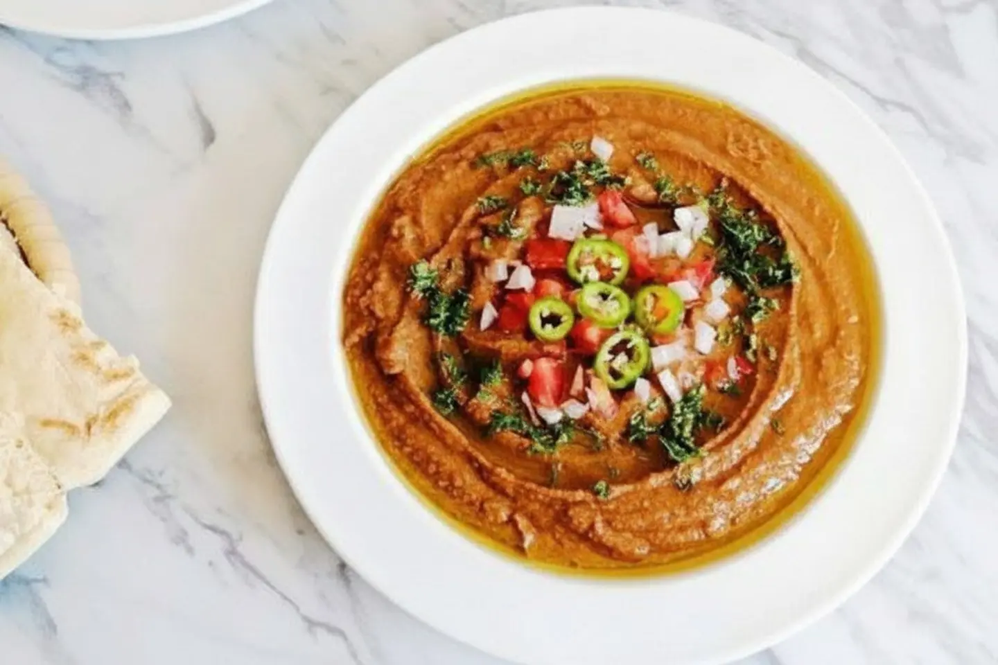 فول قلابة مشكل - وسط