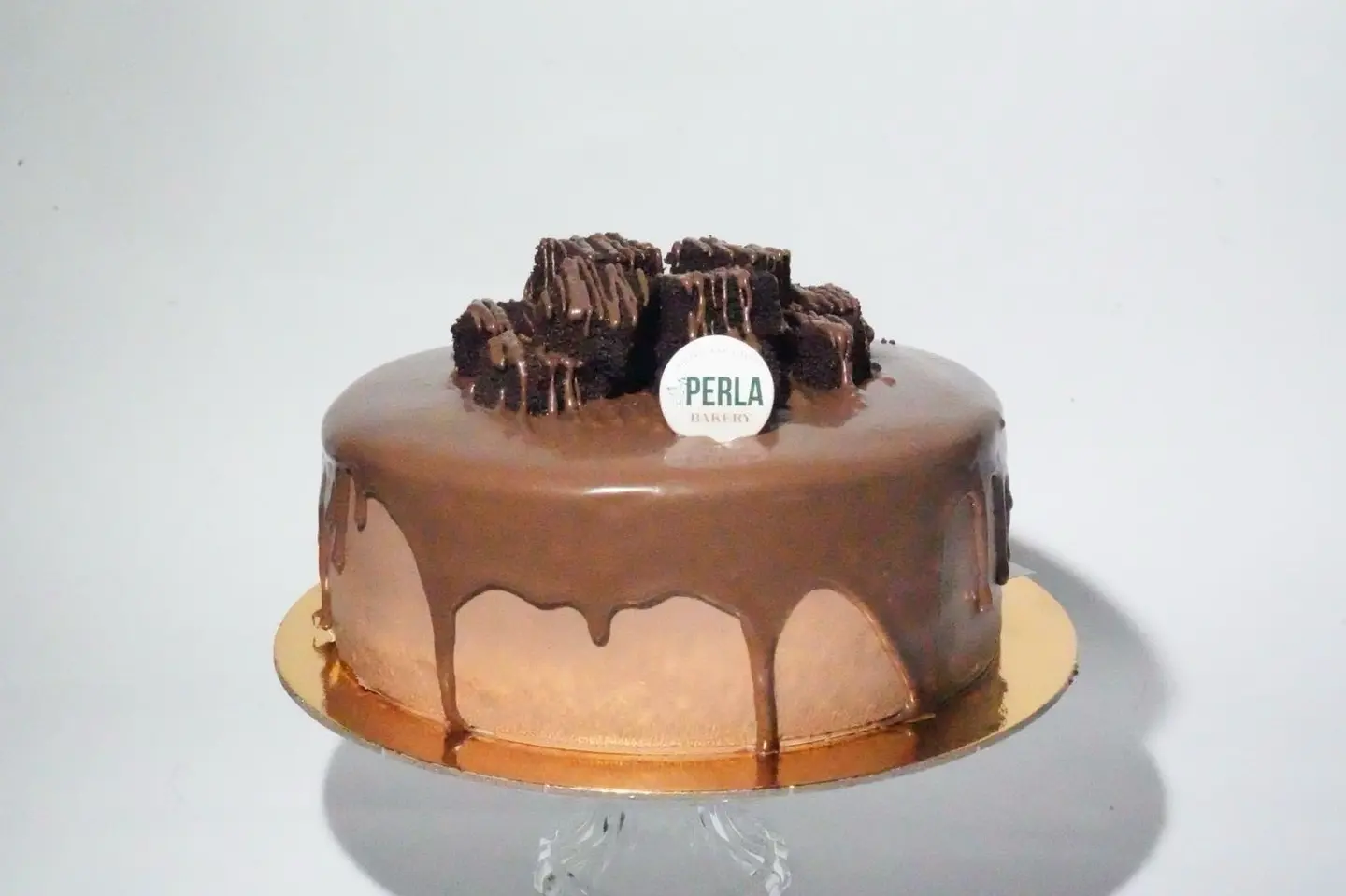 كيك بحشوه النيوتلا - كبير