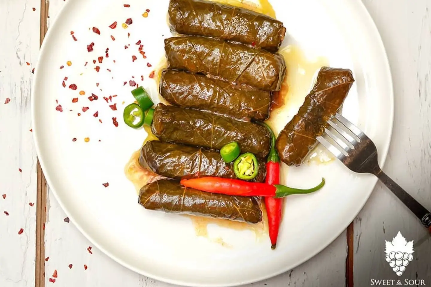 Spicy Grape Leaves - Small 5 Pcs