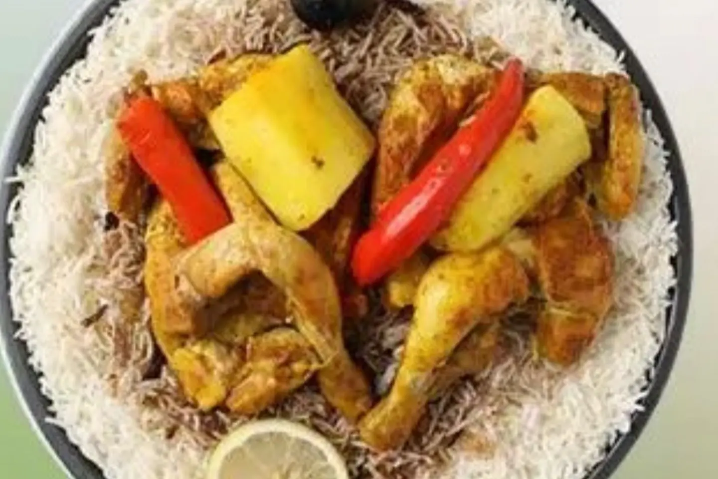 نص دجاج مدفون مع أرز - نص حبة دجاج