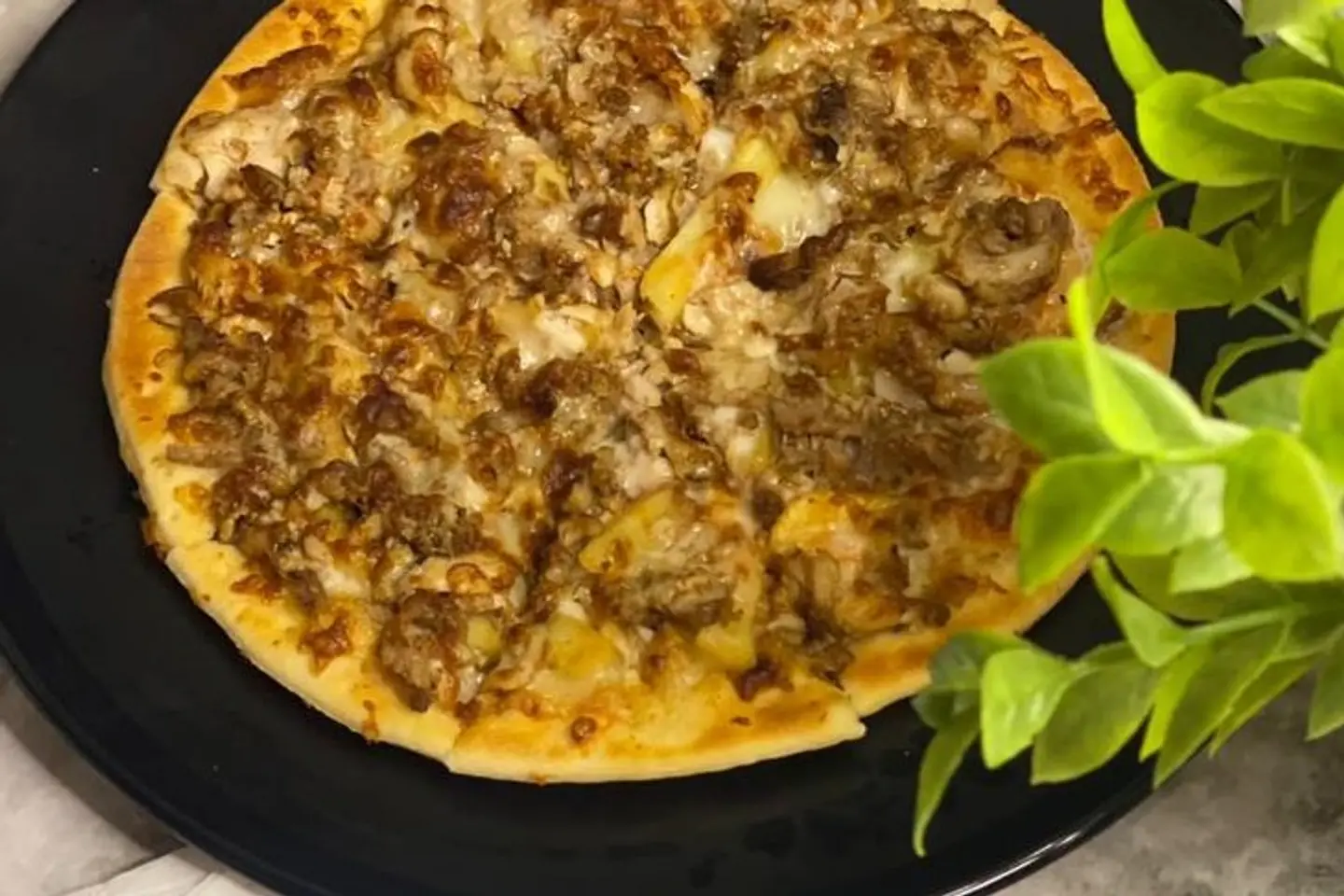 Chicken Pizza - Medium