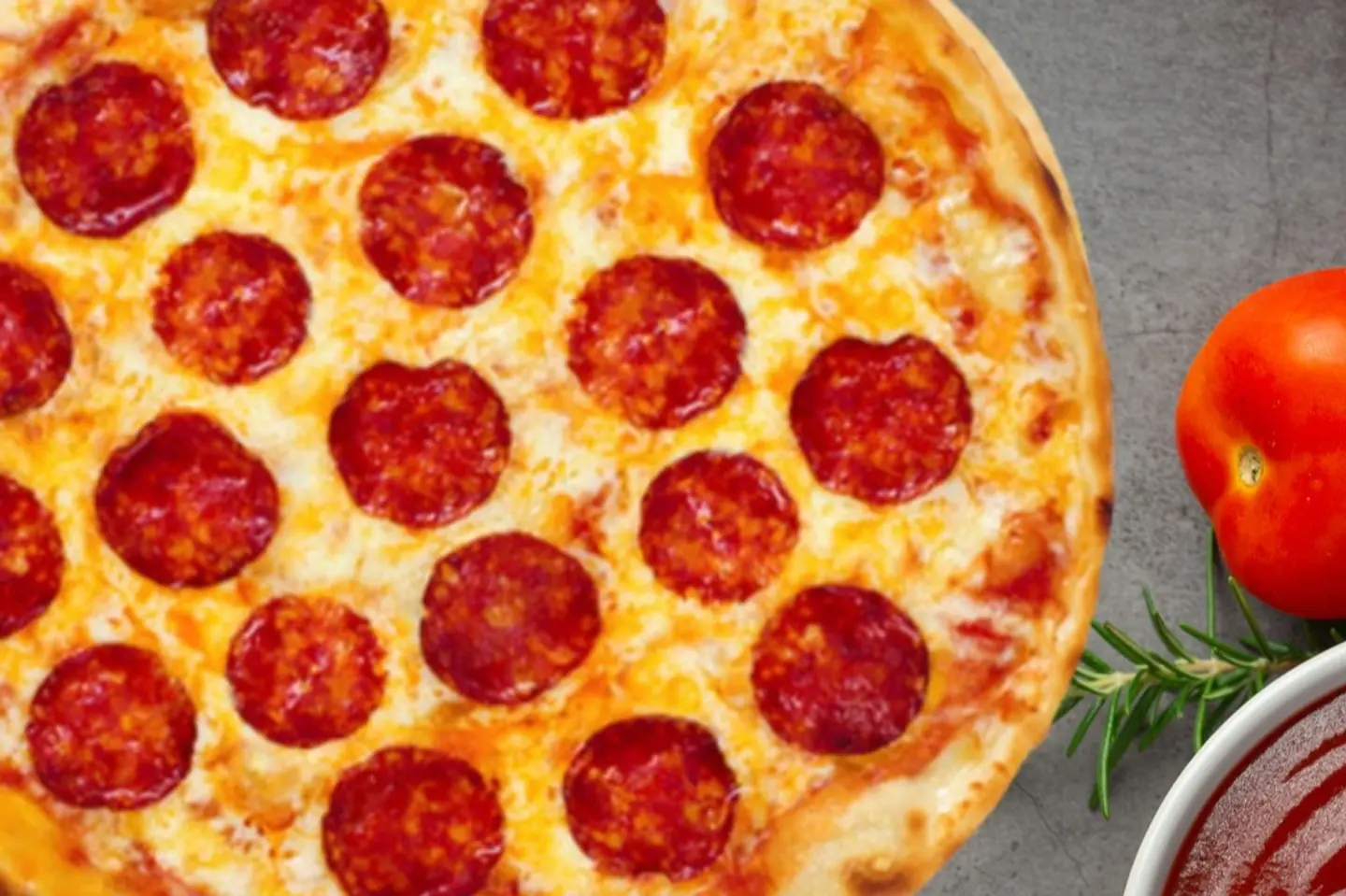 Pepperoni Pizza - Pepperoni Pizza