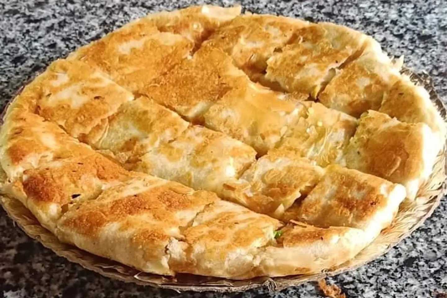 فطيرة باللحم المفروم - صغير