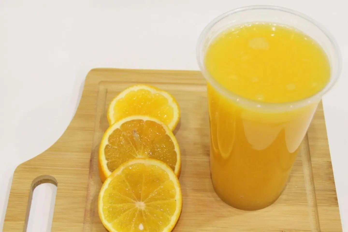 Squeezed Orange Juice - Medium