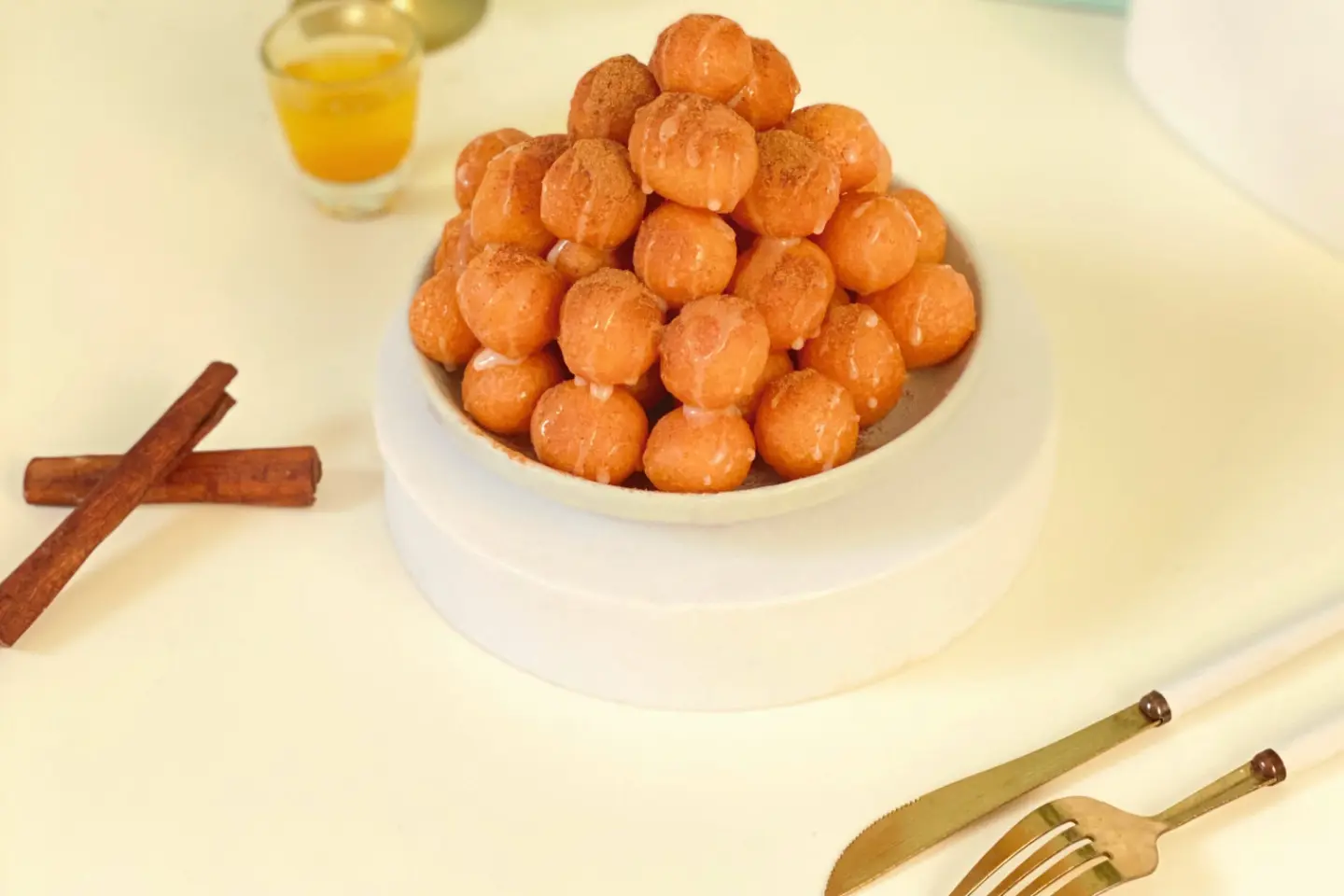 لقيمات سينابون - صغير