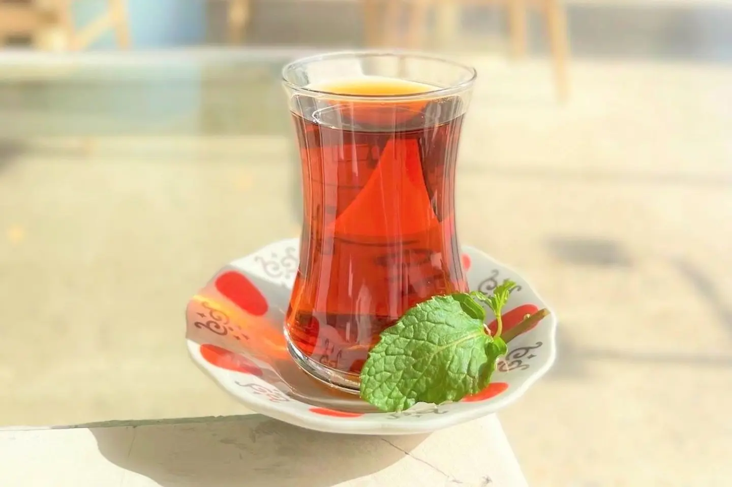 شاي بخار مرمية  - كوب صغير