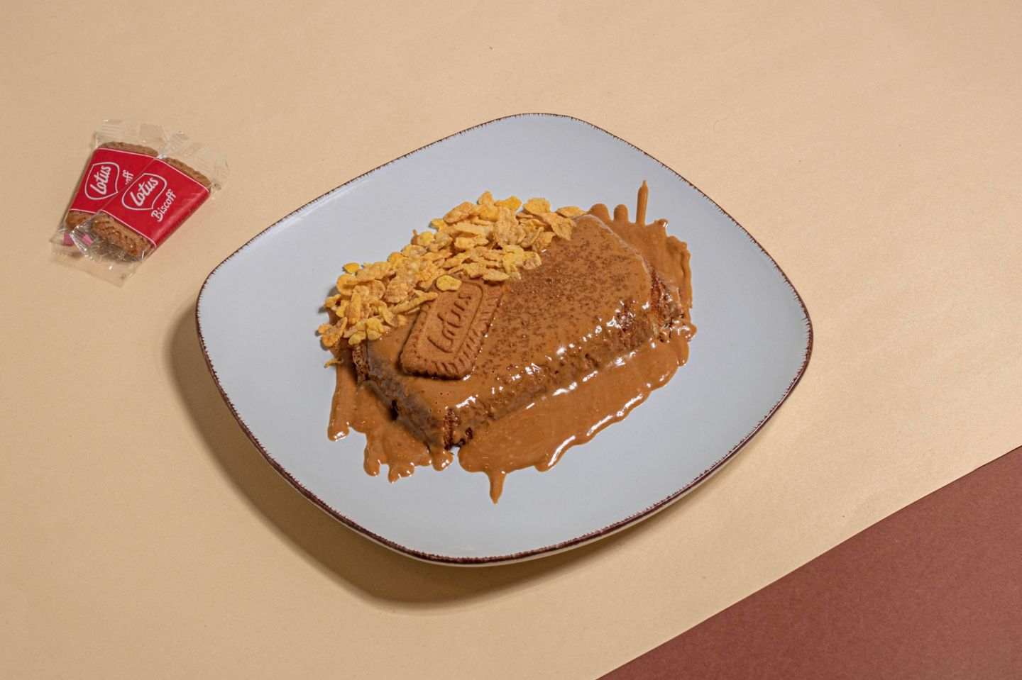 Kunafah With Cream And Lotus - Small